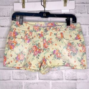 Wallflower Vintage Floral Jean Shorts Boho Hippie Size 9